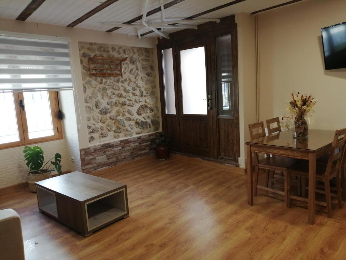 Nueva Tienda De Felipe Apartamento La Tienda 폰토네스 외부 사진